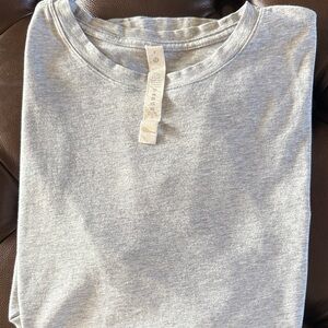 lululemon athletica Light Gray Short Sleeve Tee